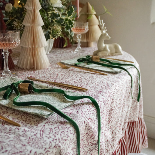 Hazel Burgundy Tablecloth