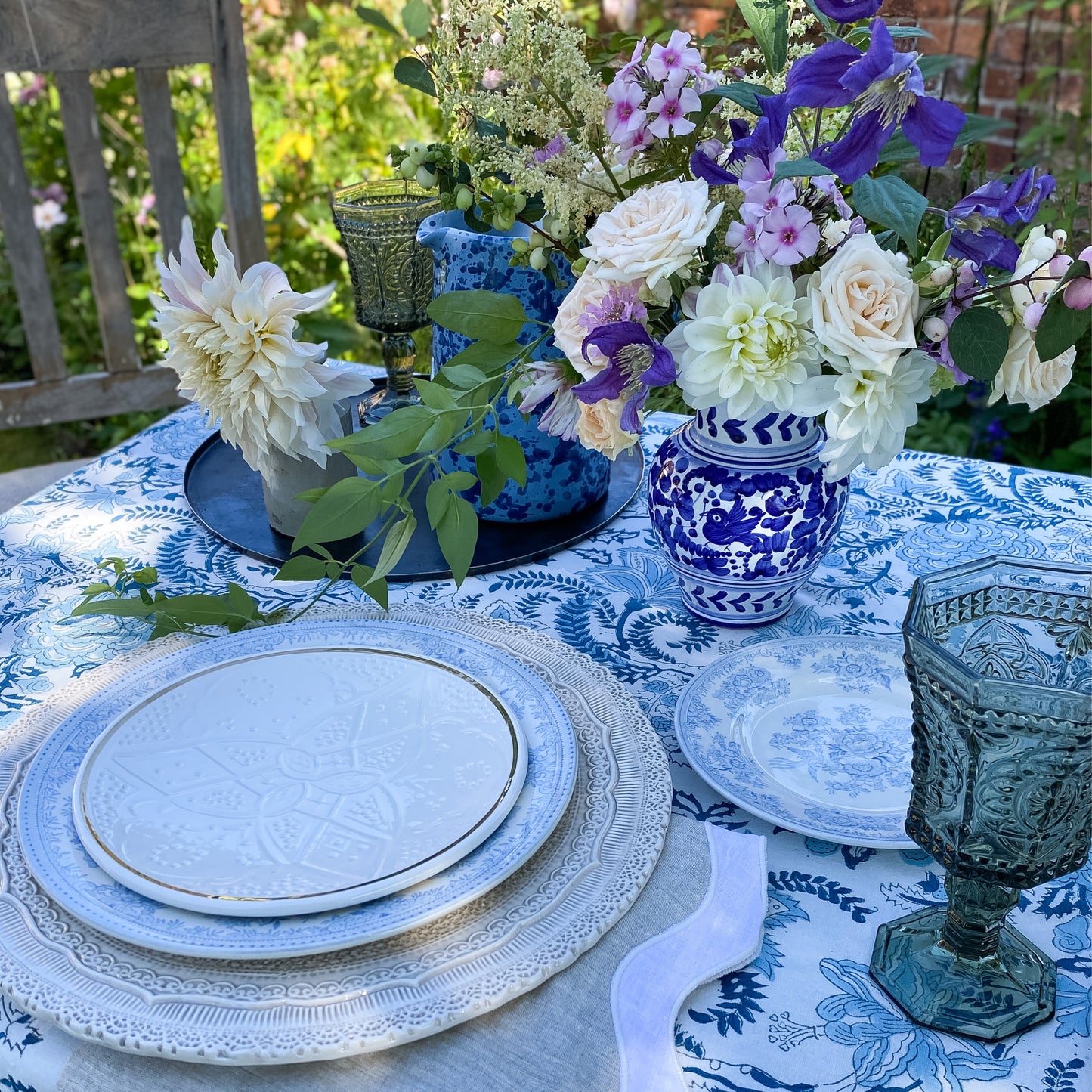 Ravello Vase in Blue