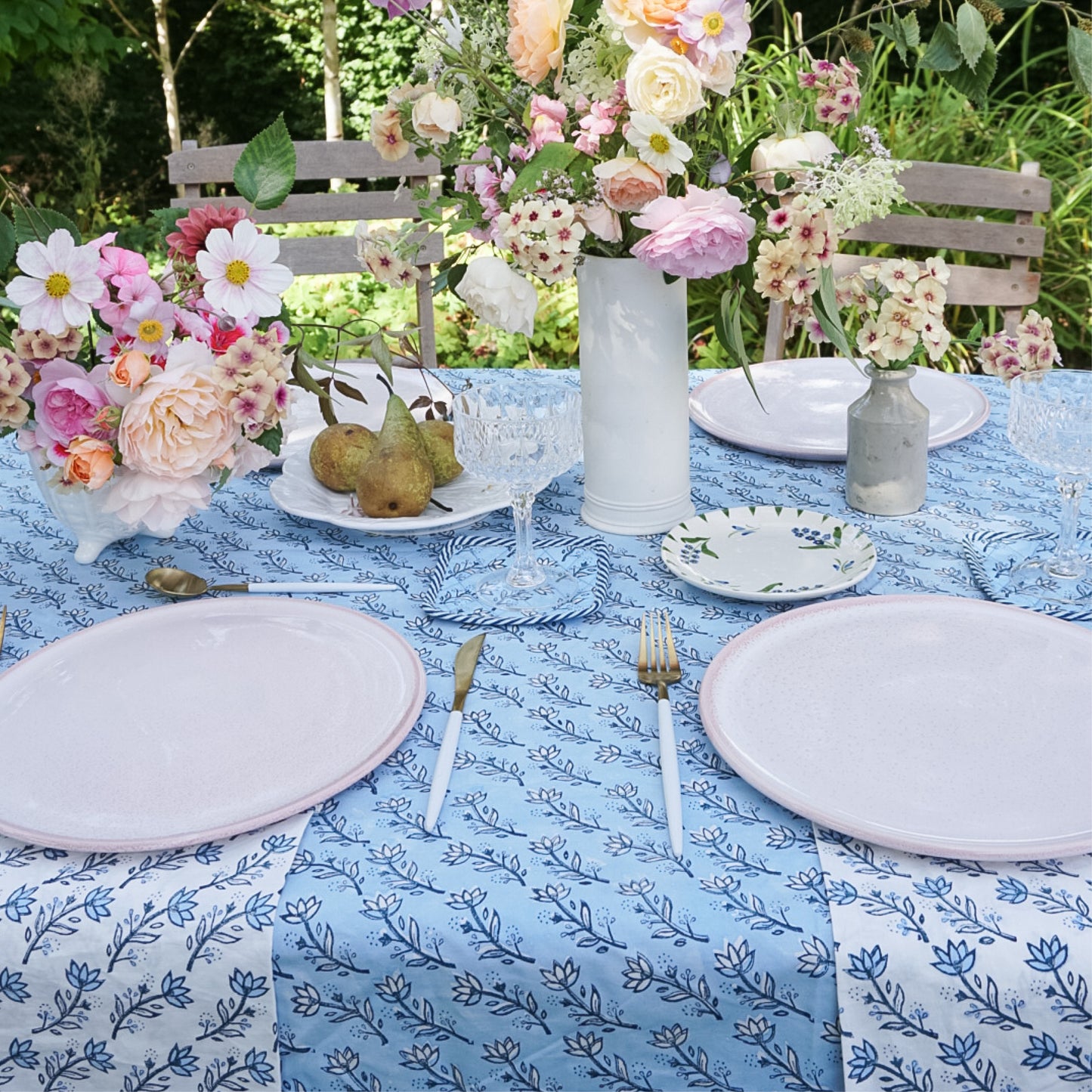 Elle Tablecloth in Blue