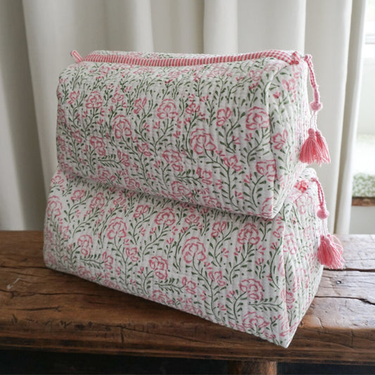 Faye Pink Wash Bag