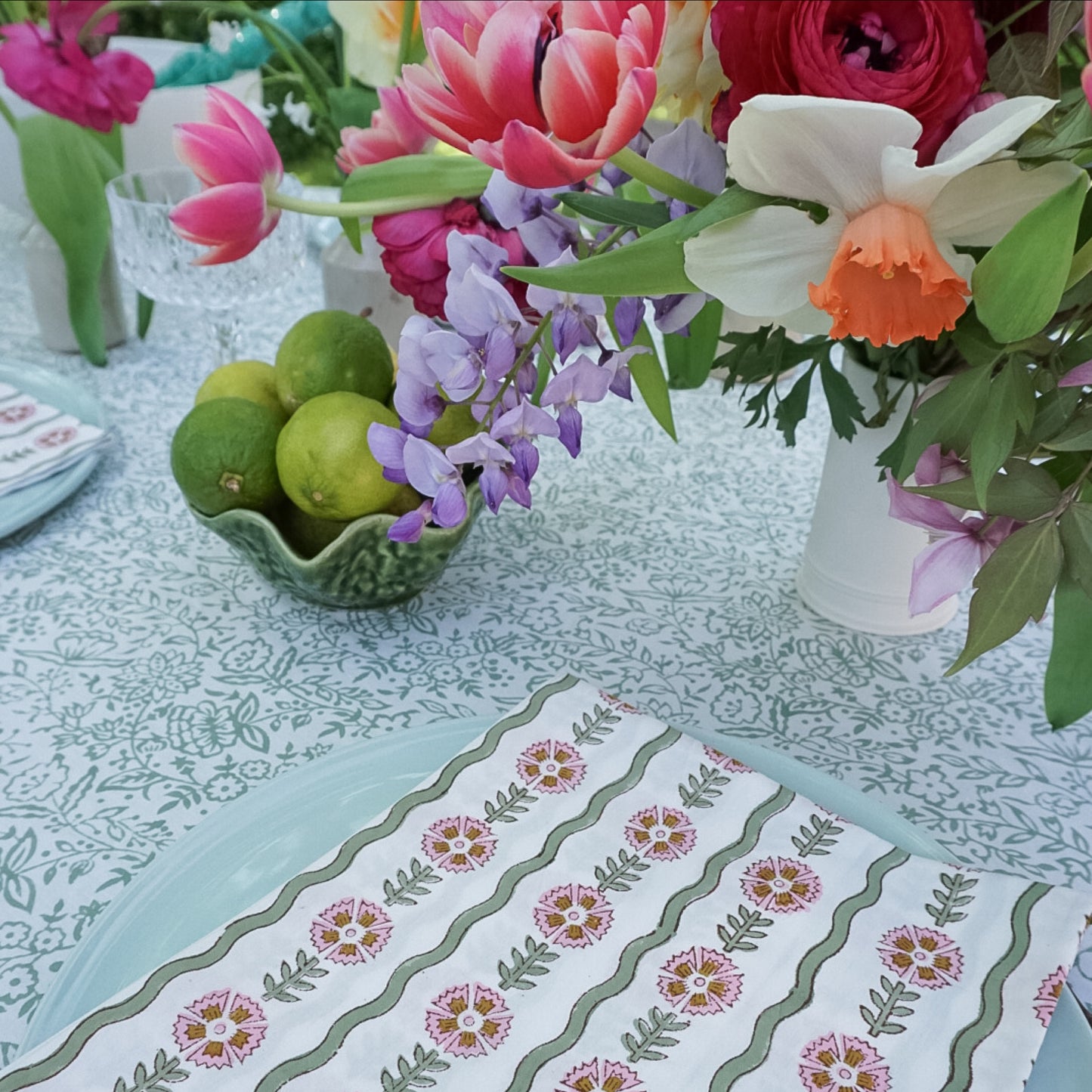 Thea Green Wavy Napkins // Set of 4