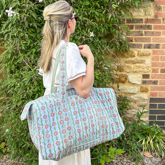Thea Blue Weekend Bag