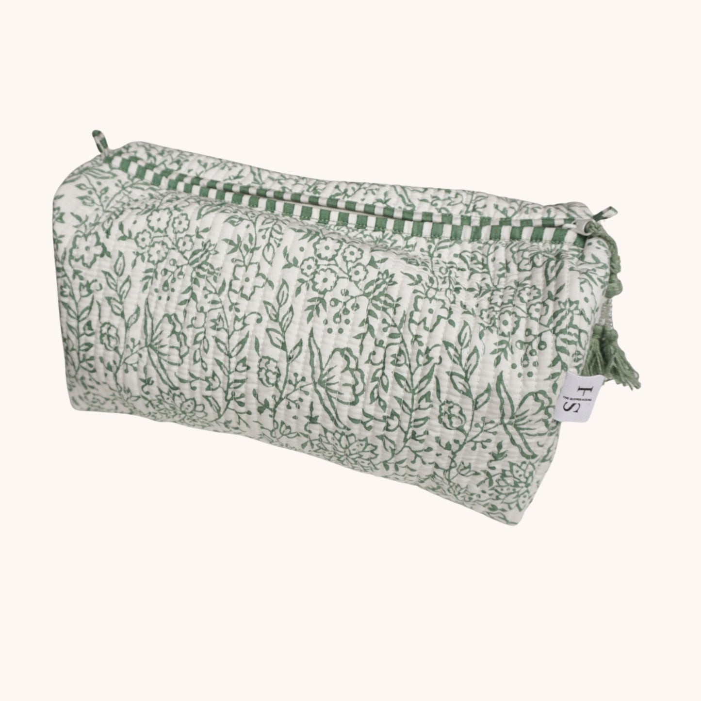 Green Hazel Medium Wash Bag