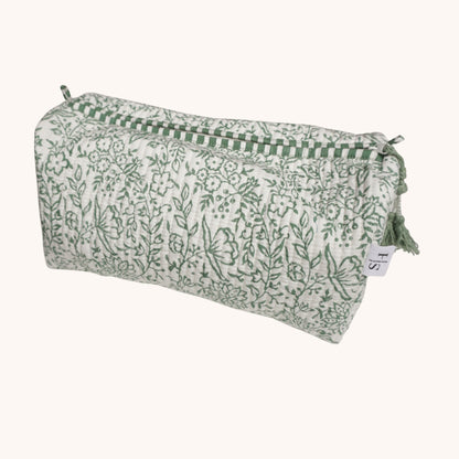 Green Hazel Medium Wash Bag