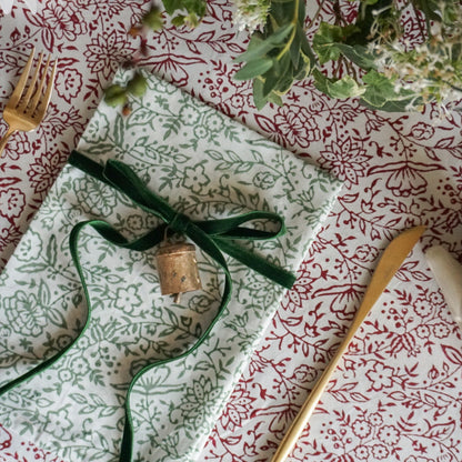 Hazel Green Napkins // Set of 4