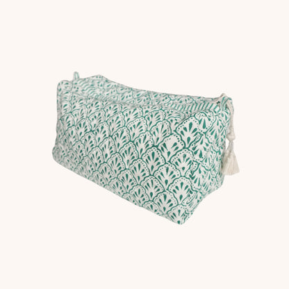Scallop Small Wash Bag