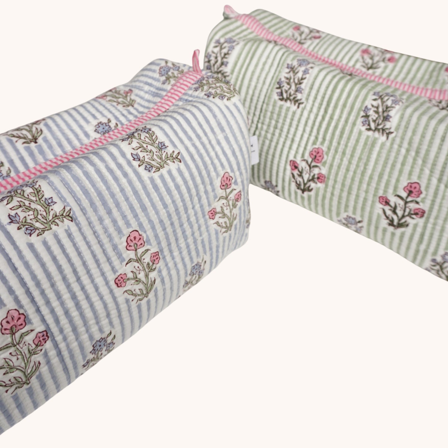 Blue Lila Medium Wash Bag