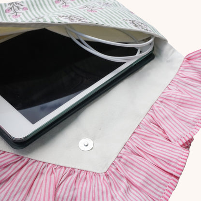 Lila Clutch Bag