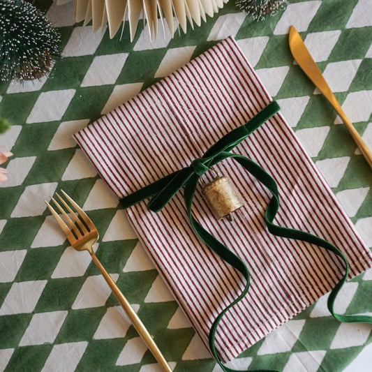 Harlequin Forest Green Tablecloth