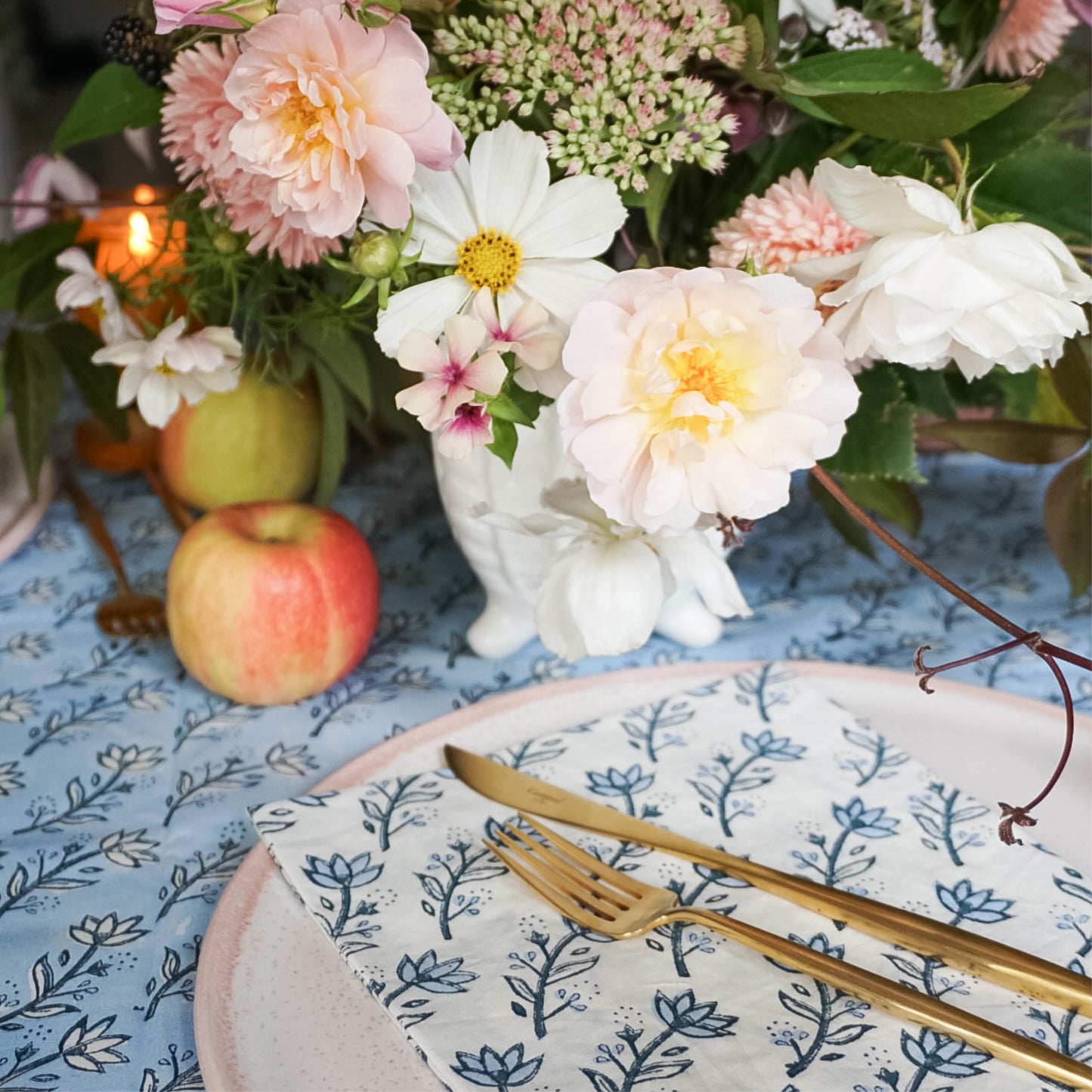 Elle Tablecloth in Blue