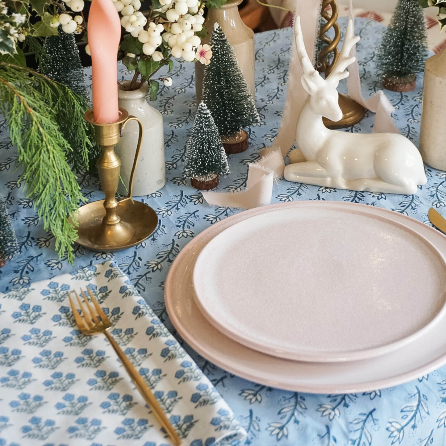 Elle Tablecloth in Blue