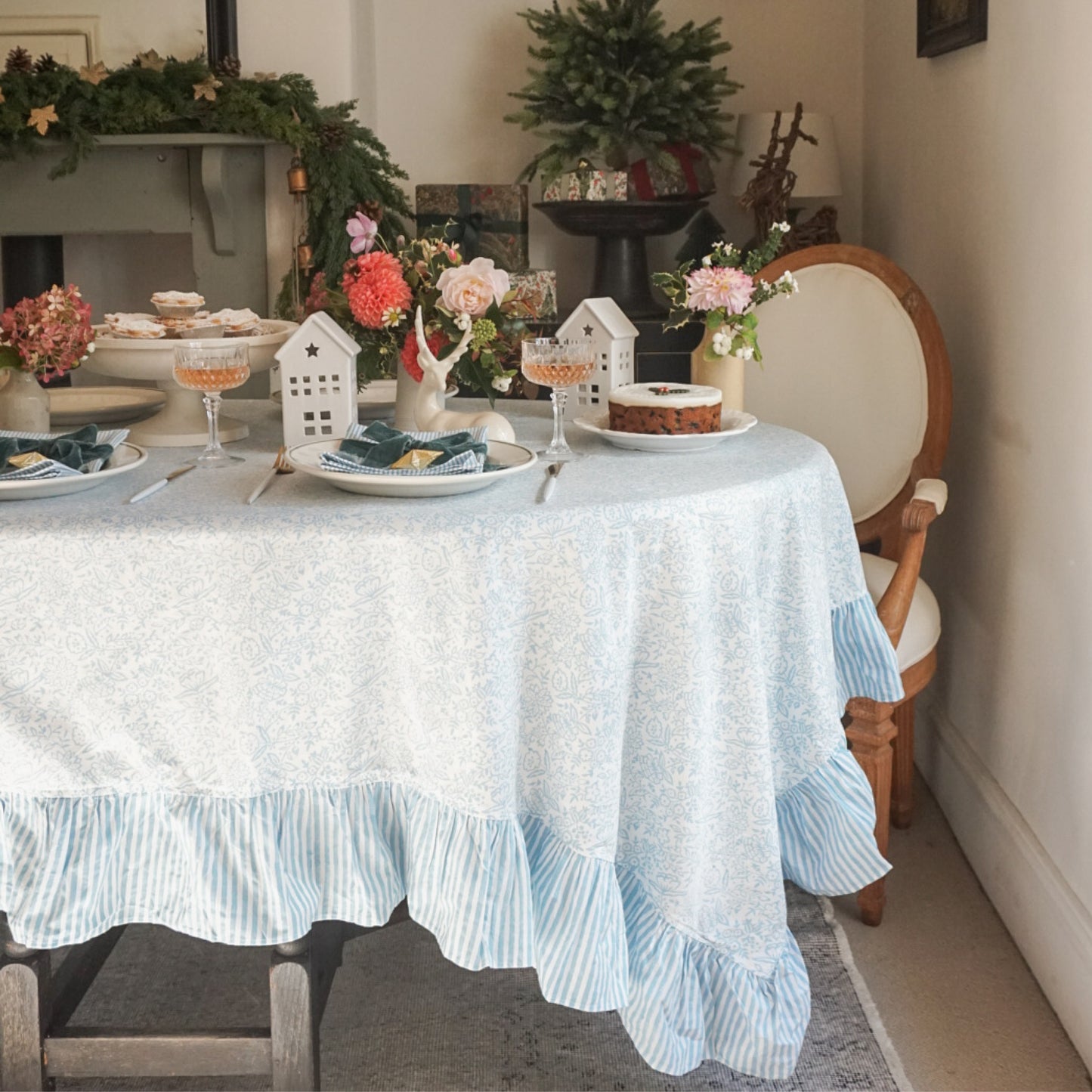 Hazel Tablecloth in Blue