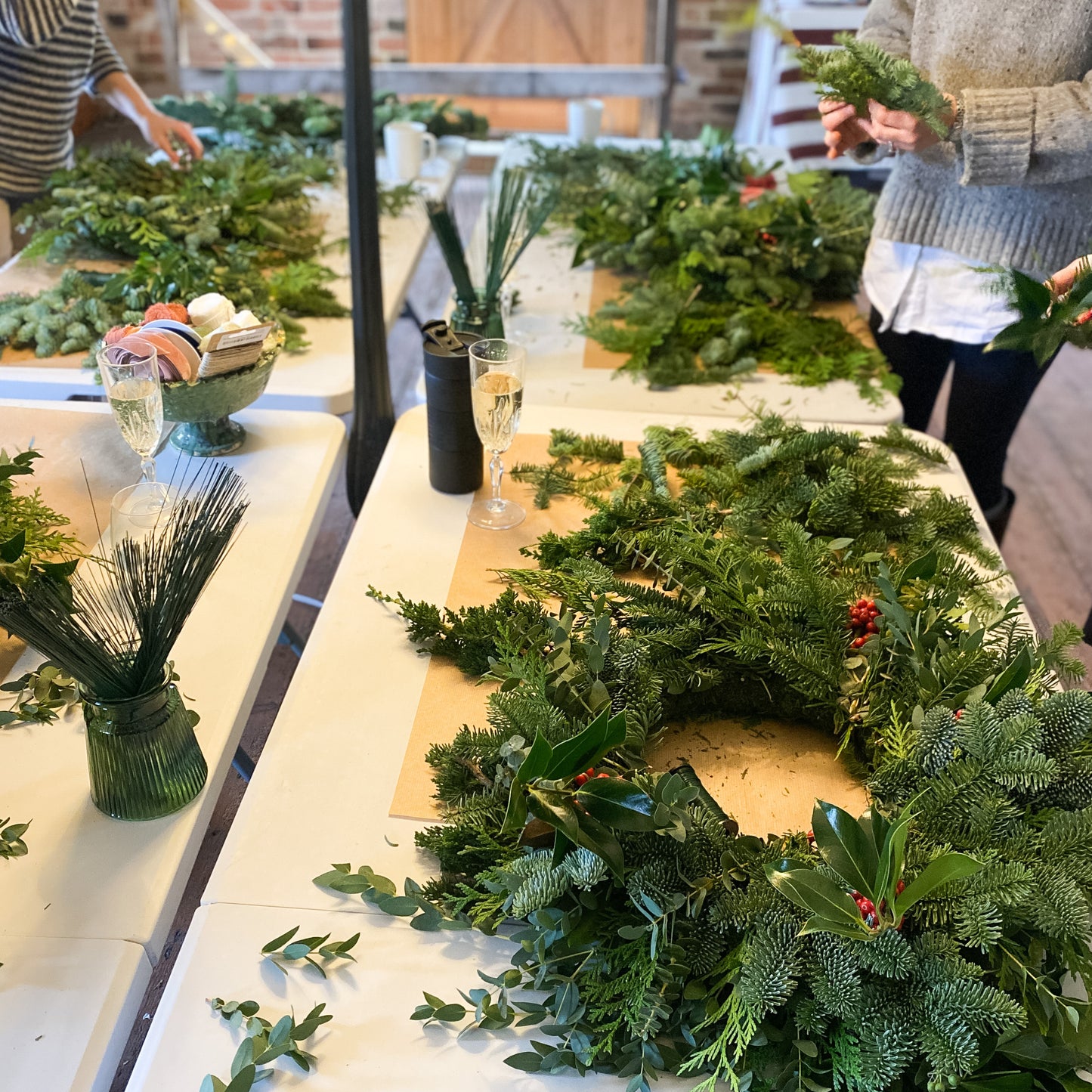 Christmas Wreath Workshop // Saturday 30th November 10am - 12pm