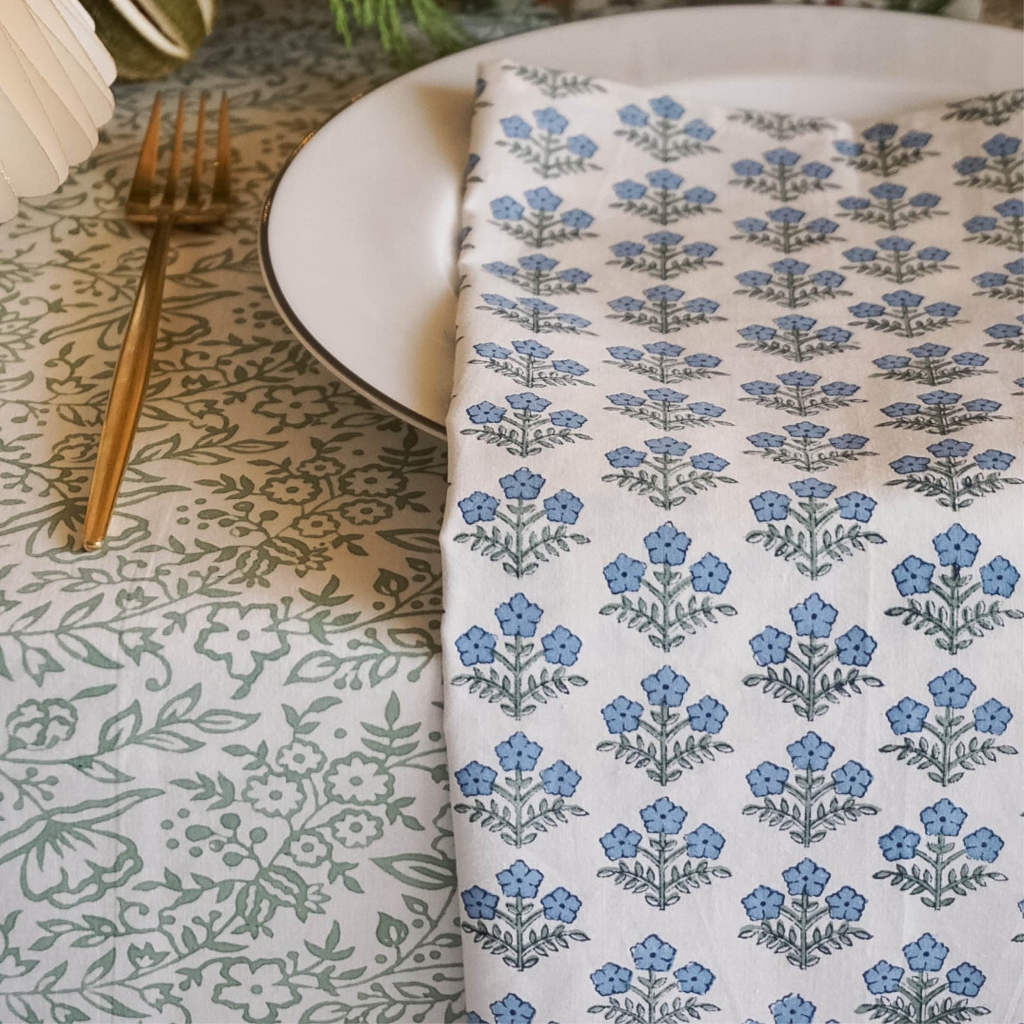 Fleur Napkins in Blue // Set of 4