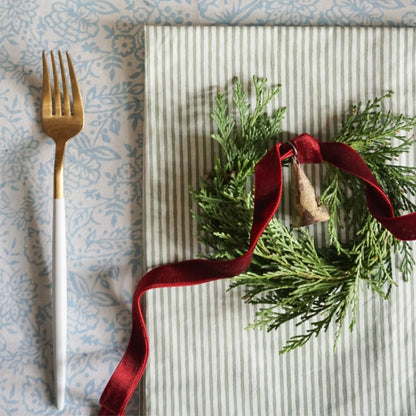 Hazel Tablecloth in Blue