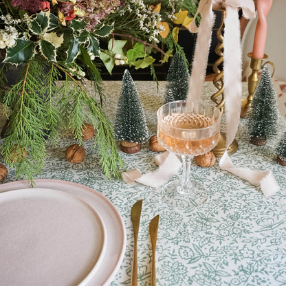 Hazel Tablecloth in Green