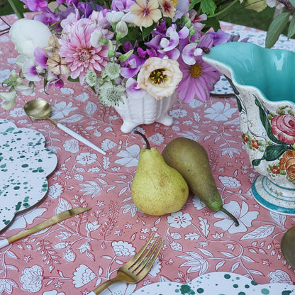 Rose Tablecloth in Pink