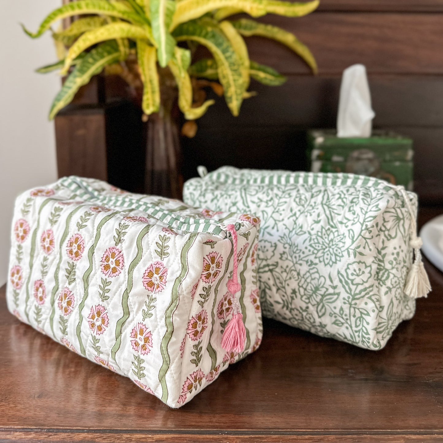 Hazel Small Wash Bag