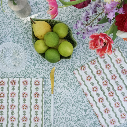 Thea Green Wavy Napkins // Set of 4