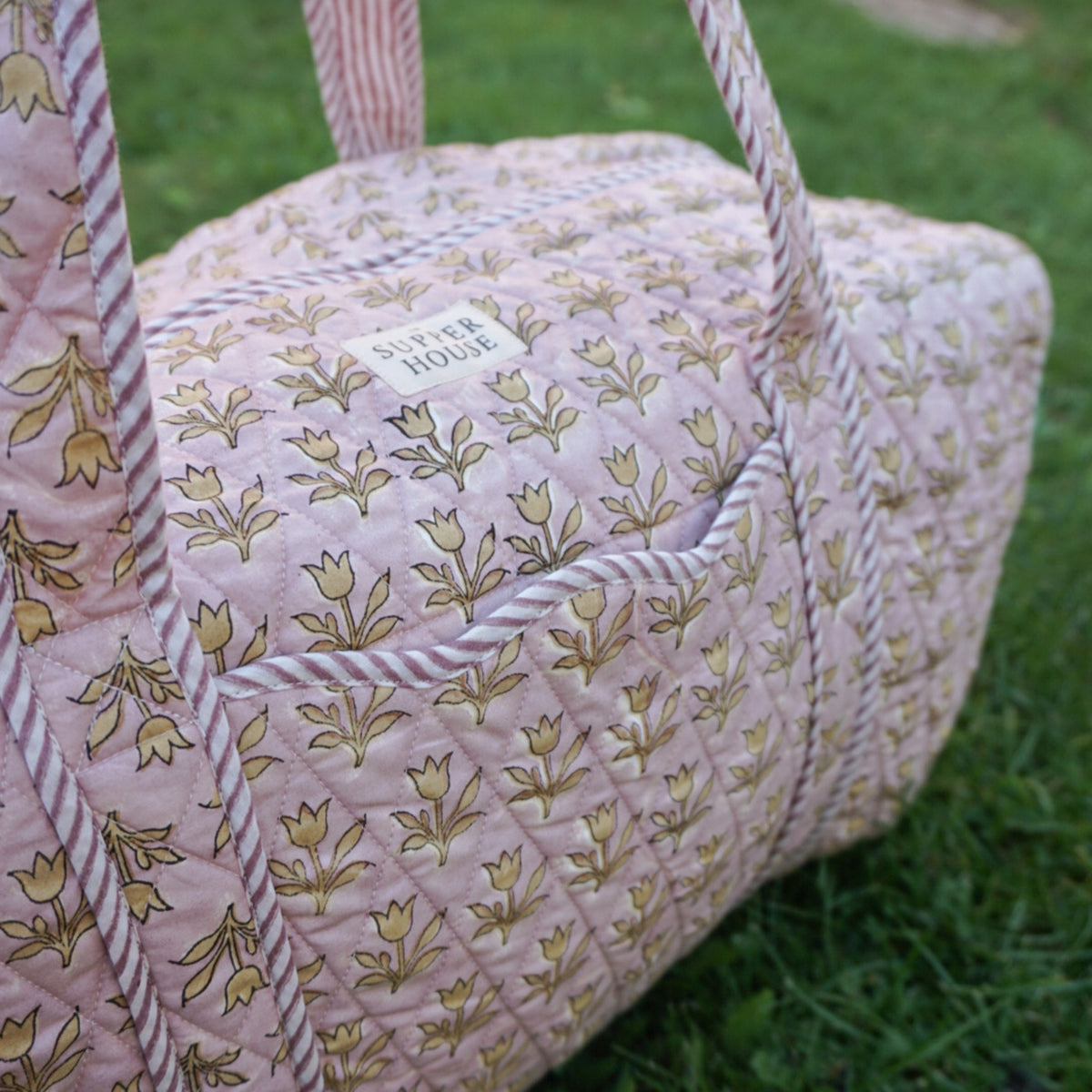 tulip design weekend bag 