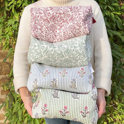 Green Hazel Medium Wash Bag